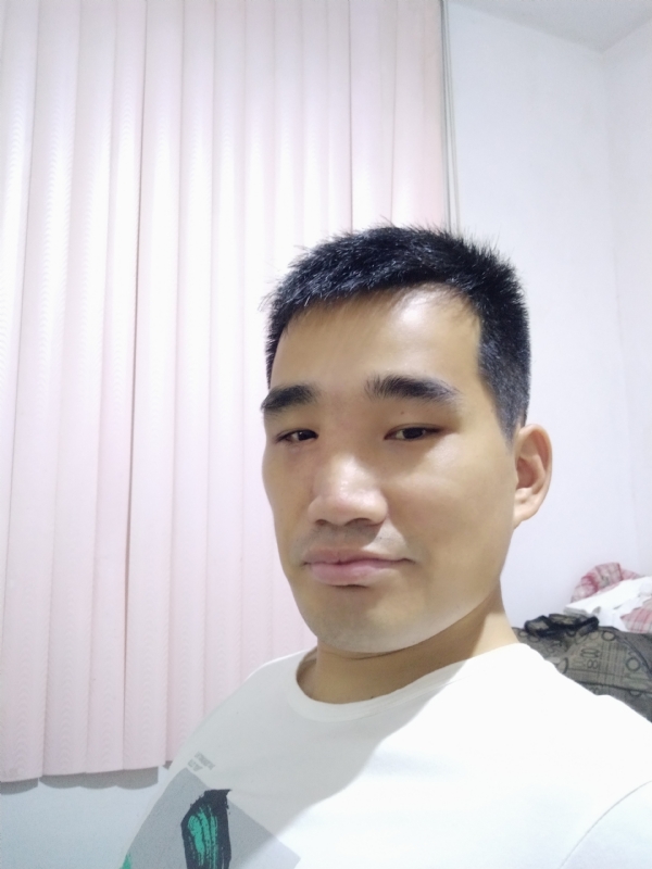 大男孩的第一张照片--霞浦相亲网