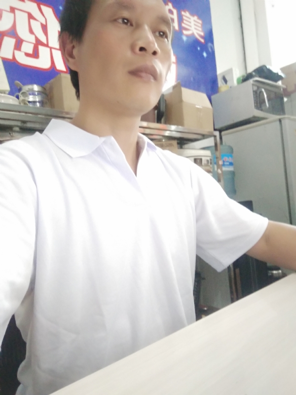 深蓝色的海的第一张照片--霞浦相亲网
