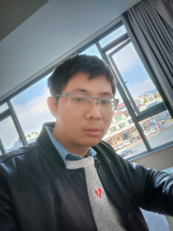 也许只是缺少一个拥抱的第二张照片--霞浦相亲网