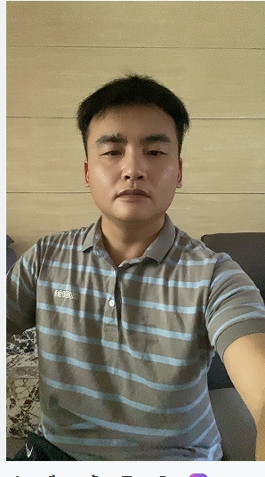 走在红毯那一天的第一张照片--霞浦相亲网